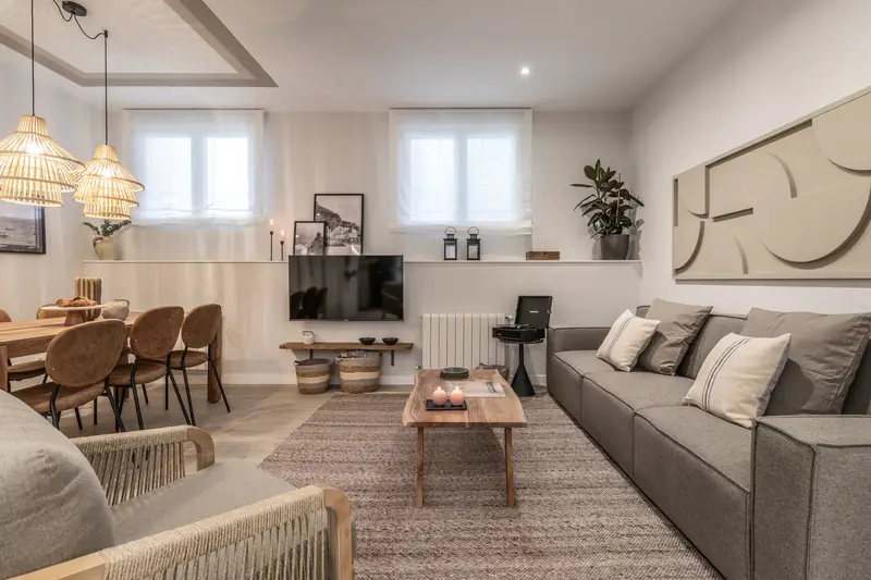 Apartamento con Terraza en Almagro Madrid