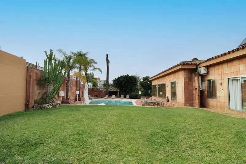 Chalet en venta en La Atalaya, Villanueva de Algaidas, Málaga