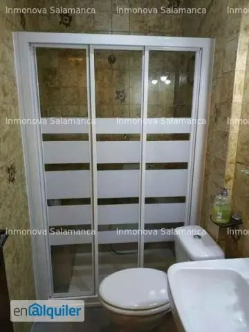 Alquiler piso estudiantes Centro 4 dormitorios 2 baños terrazas