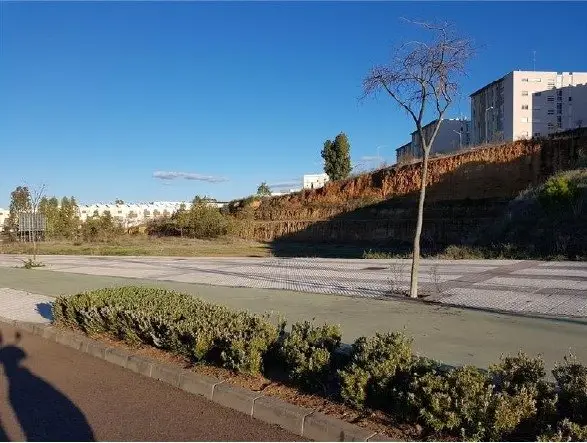 Solar en Venta La Pilara Badajoz 6595m2 85 Viviendas