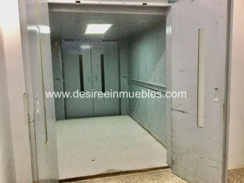 Nave Industrial 1700m² Marxalenes Valencia
