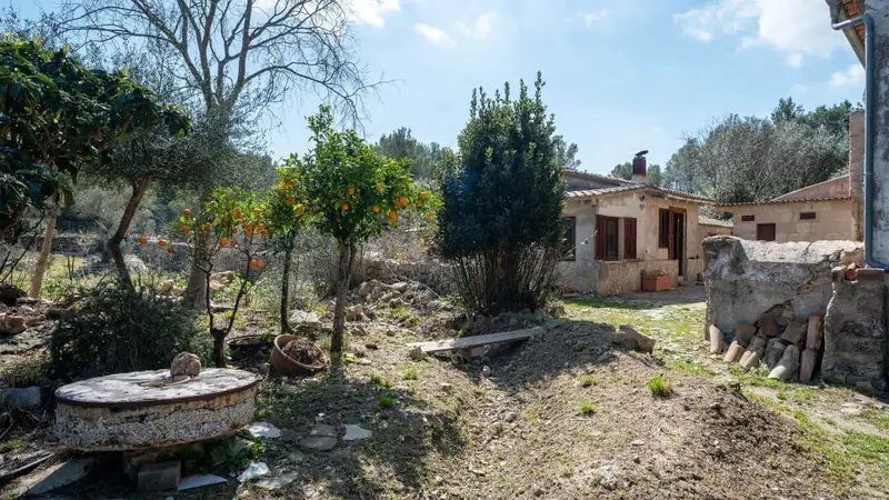 Finca Rustica en Pollensa con Impresionantes Vistas a la Montana