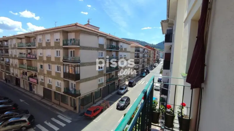Piso en venta en Zalla 3 habitaciones cerca del centro