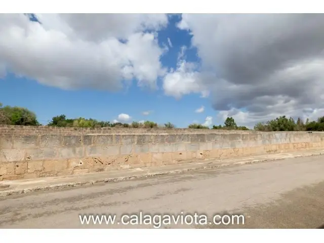 Oportunidad Única En Ses Salines – Tres Solares En Esquina, 794 M² En Total