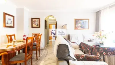 Atico en venta con vistas impresionantes a la Avenida del Mediterraneo