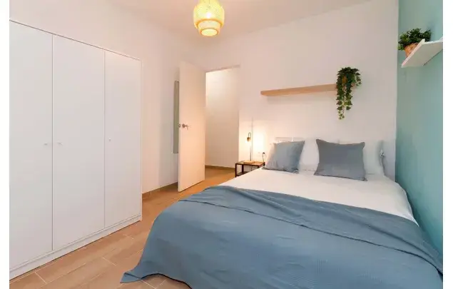 Habitaci
ón 134m
² Alcalá de Henares Estancia Mediana