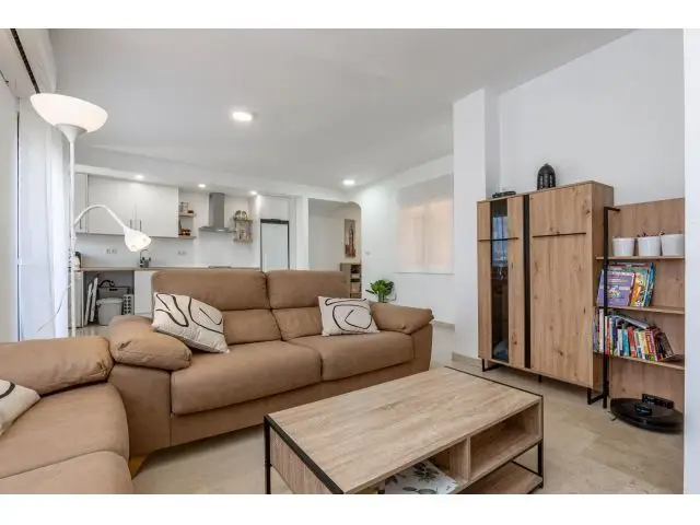 Apartamento en Playa Poniente Motril 83m2 2 dormitorios 2 baños terraza piscina