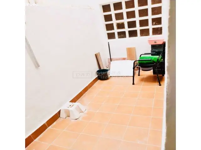 Apartamento en Primera Linea de Playa Torrevieja Alquiler Anual o Temporada