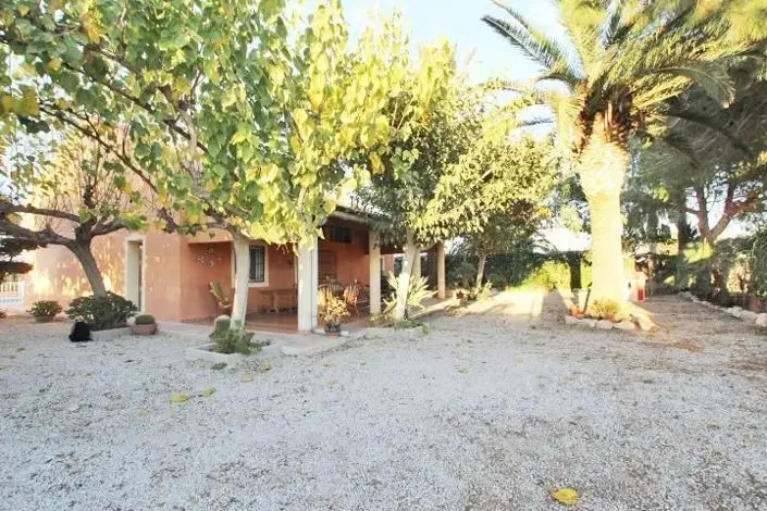 Villa 5 Dormitorios Vega Baja