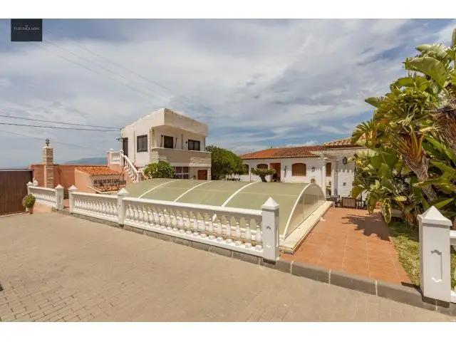 Villa Lujo Sostenible Motril 4 Dorm 3 Baños Piscina