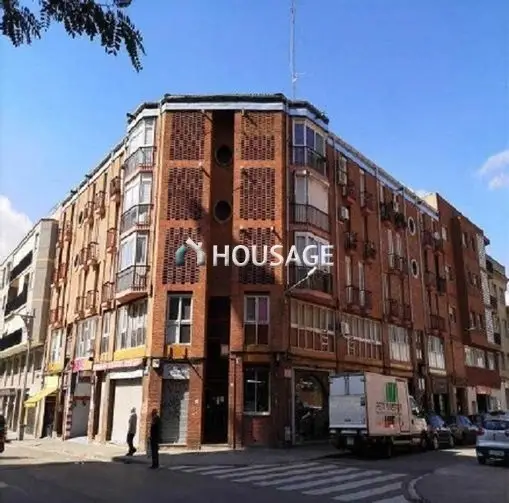 Piso en venta en Cornellà de Llobregat 80.87m2