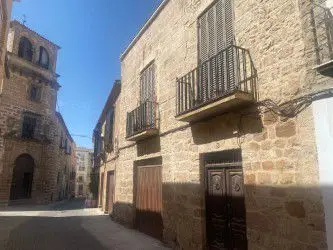 Casa en Casco Antiguo Linares con Terraza y Cochera
