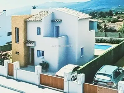 Casa Chalet en Venta Alcalali Alicante 3 Dormitorios Piscina Jardin