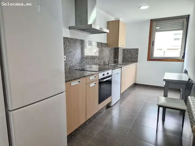 Alquiler Piso Amplio Bertamirans 3 Dormitorios Piscina