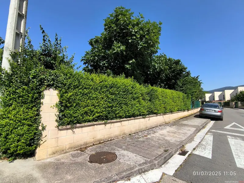 Casa en venta en Villanañe Álava con jardín