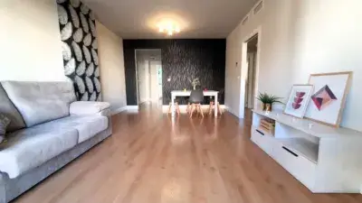 Piso en Venta Motril 3 Dormitorios 2 Baños Garaje Terraza