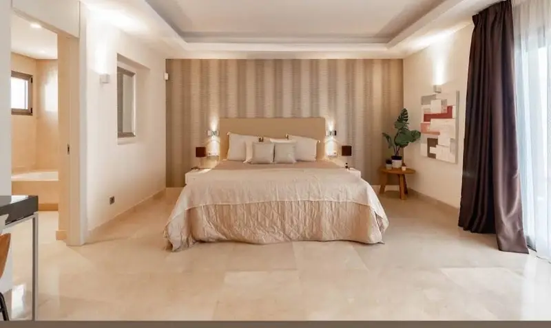 Chalet en Alquiler Lujo El Paraiso Benahavis