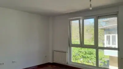 Piso en Venta Pomaluengo 2 Dormitorios Garaje y Trastero