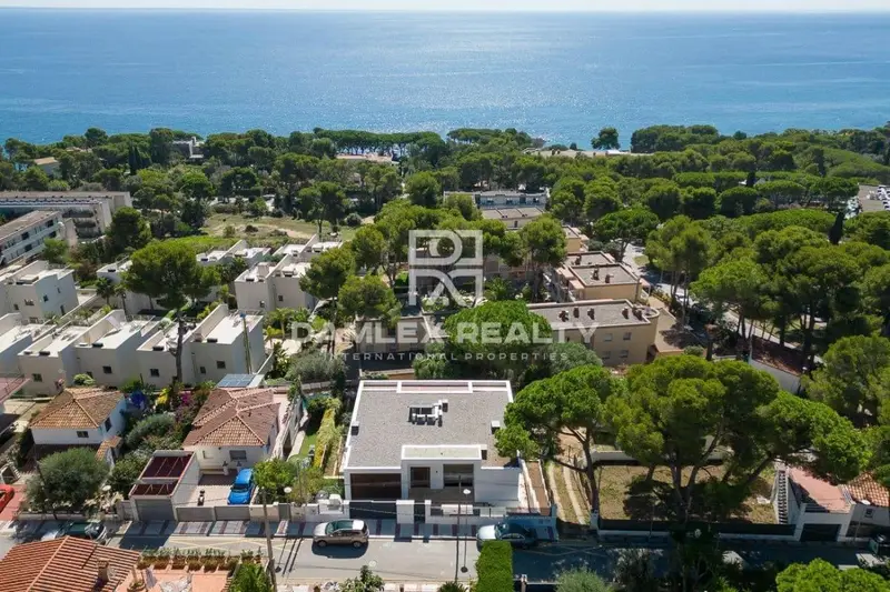 Villa de Lujo con Vistas al Mar en Platja d'Aro
