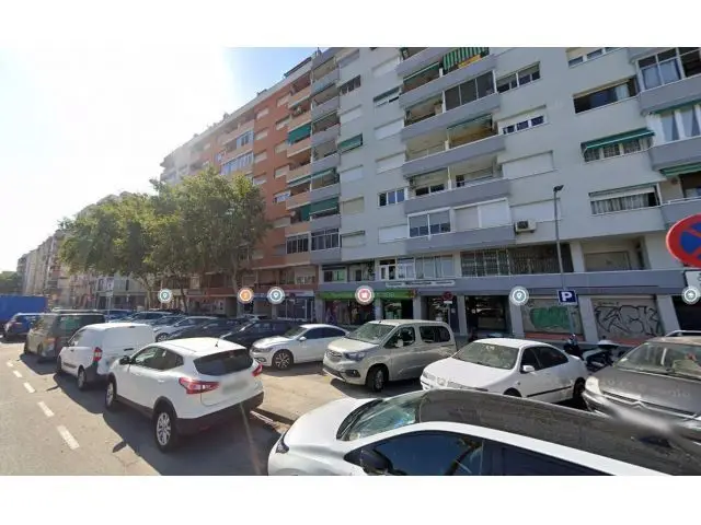 Residencial Okupa en Hospitalet de Llobregat Para Inversores