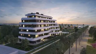 Apartamento en venta en Torremolinos 156m2 3 habitaciones 2 baños
