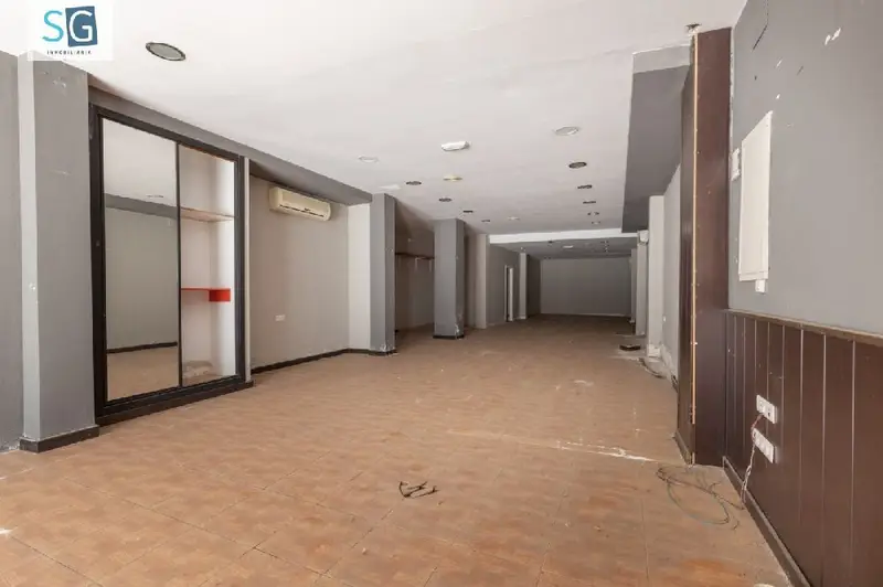 Venta Local Comercial Luminoso Armilla 156m2
