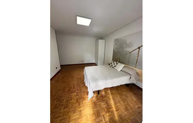 Habitaci	ón 105m	² Logro	ño Gran V	ía Juan Carlos I