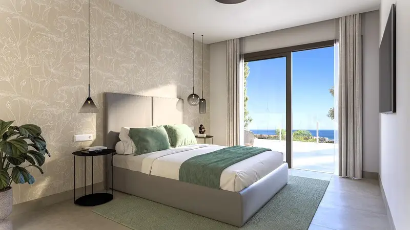 Villa Adosada en Estepona con Vistas al Mar