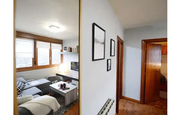 Alquiler de Habitaciones en Bilbao - Apartamento Moderno de 3 Dormitorios