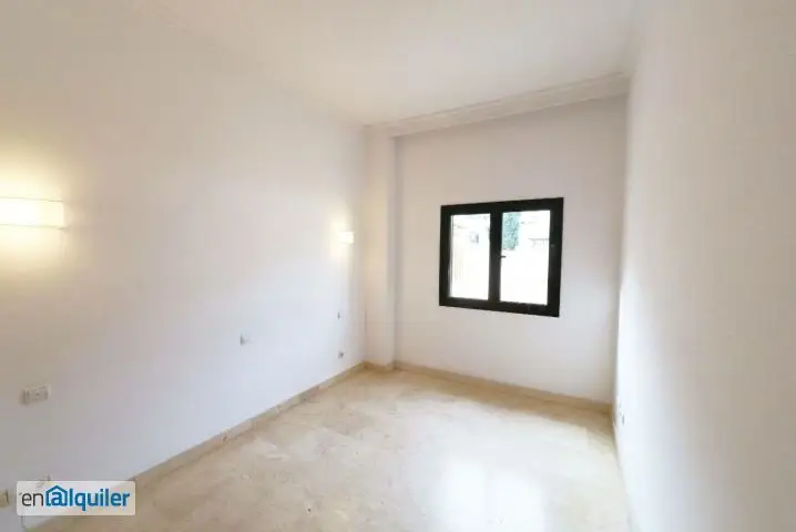 Alquiler Piso Playa de Palma El Molinar: 4 Dormitorios, 2 Terrazas