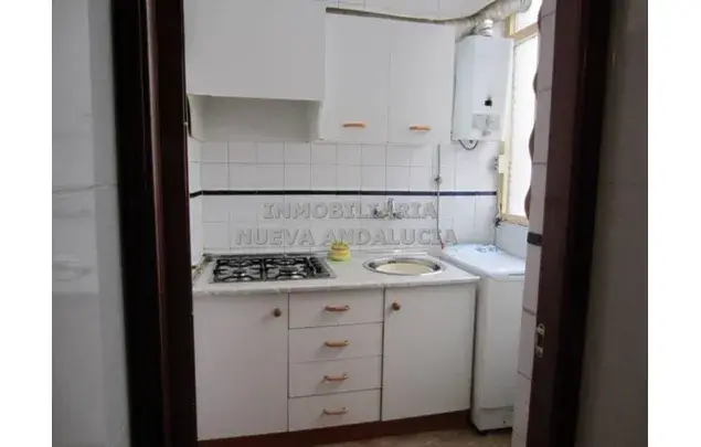 Alquiler piso 4 dormitorios 100m2 Almeria