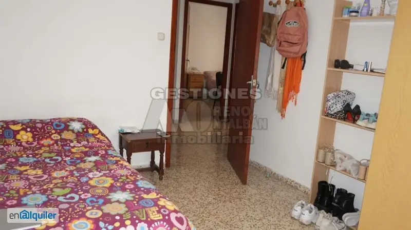 Alquiler Piso Amueblado Estudiantes Ronda 4 Dormitorios 2 Baños