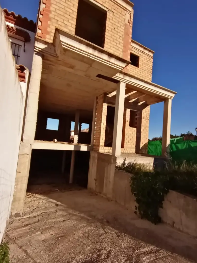 Casa en venta en Medina Sidonia 96m2 3 plantas Sotano para 2 coches