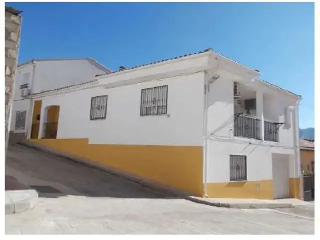 Casa Adosada 3 Dormitorios Puente Genave Jaén