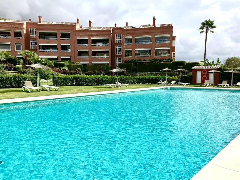 Apartamento 4 Dormitorios Milla de Oro Marbella