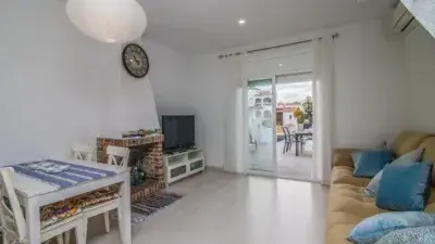 Casa Adosada en Empuriabrava con Piscina y Amarre para Barco