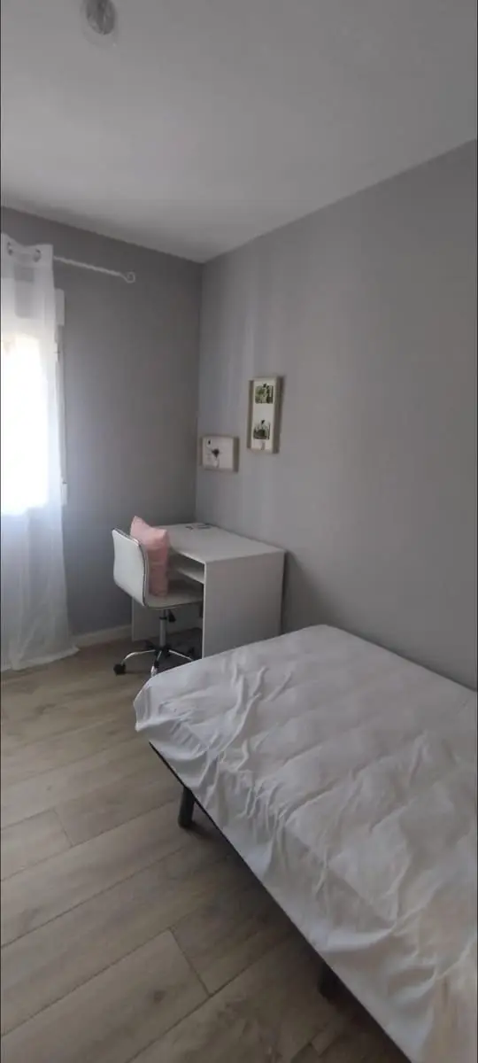 Apartamento amueblado para estudiantes cerca Campus Cartuja Granada