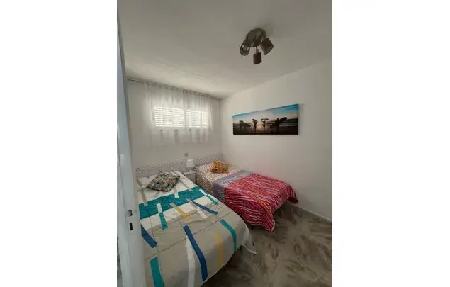 Alquiler Apartamento 2 Dormitorios Benidorm Levante Parking Piscina