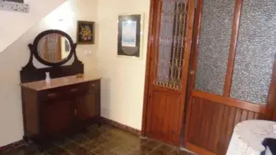 Casa Adosada en Alquiler Norte 3 Habitaciones 2 Baños