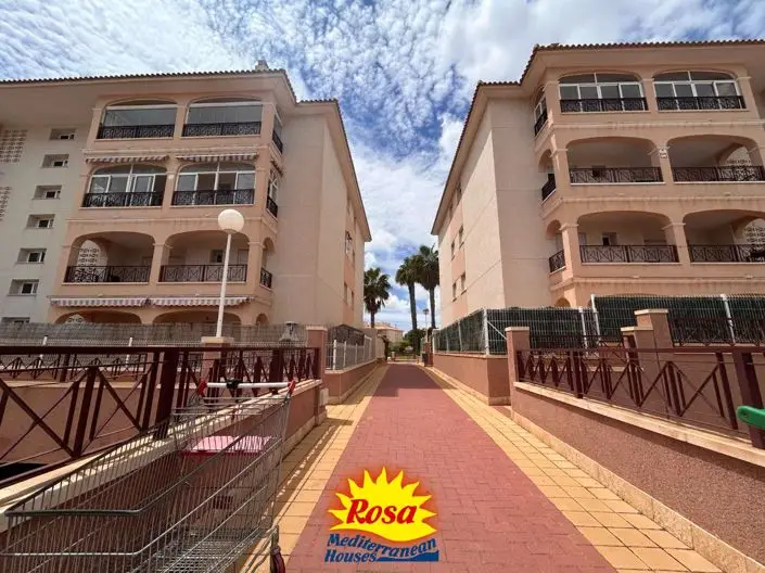 Apartamento 3 Dormitorios en Venta Playa Flamenca