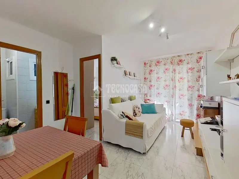Piso en venta en Fontetes Cerdanyola del Valles 50m2