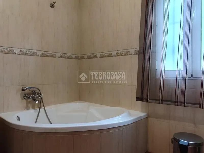 Casa en venta en Jódar 4 habitaciones