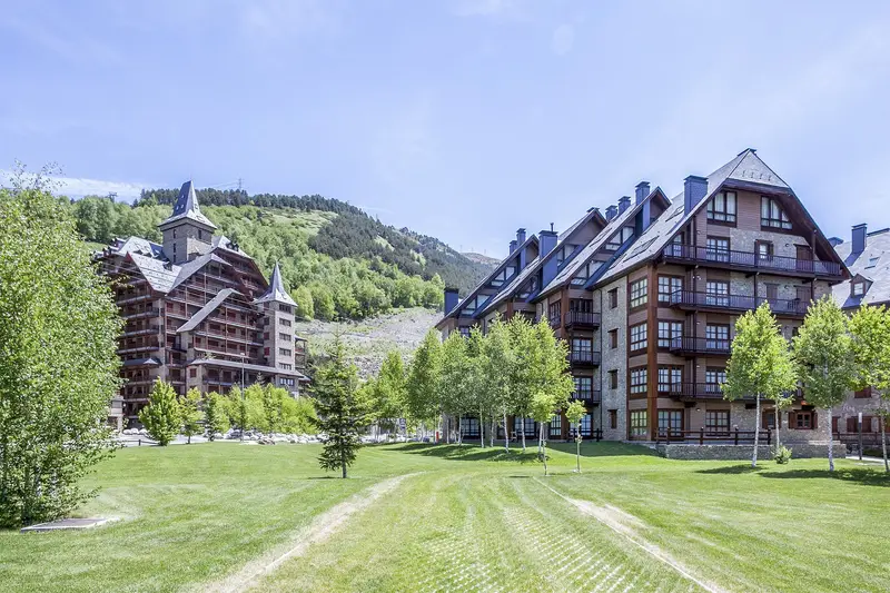 Apartamento 2 Dormitorios Alquiler Val d Aran Baqueira Beret