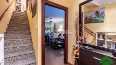 Casa Adosada Reformada en Albolote 180m² 3 Dormitorios