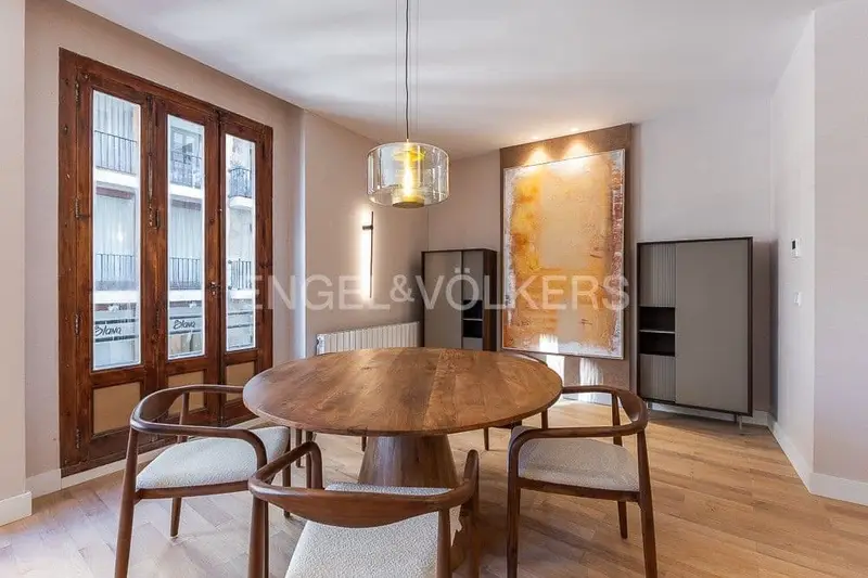 Apartamento de Lujo en Valencia Junto a la Plaza de la Virgen