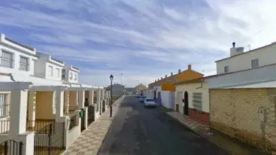 Chalet Adosado en Sierra de Yeguas Ideal para Familias