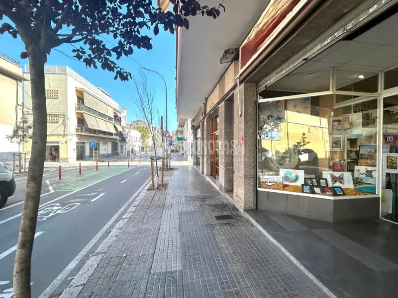 Local comercial en venta en Vilanova I La Geltrú