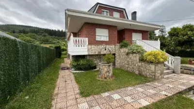 Chalet en Venta cerca de Bembibre