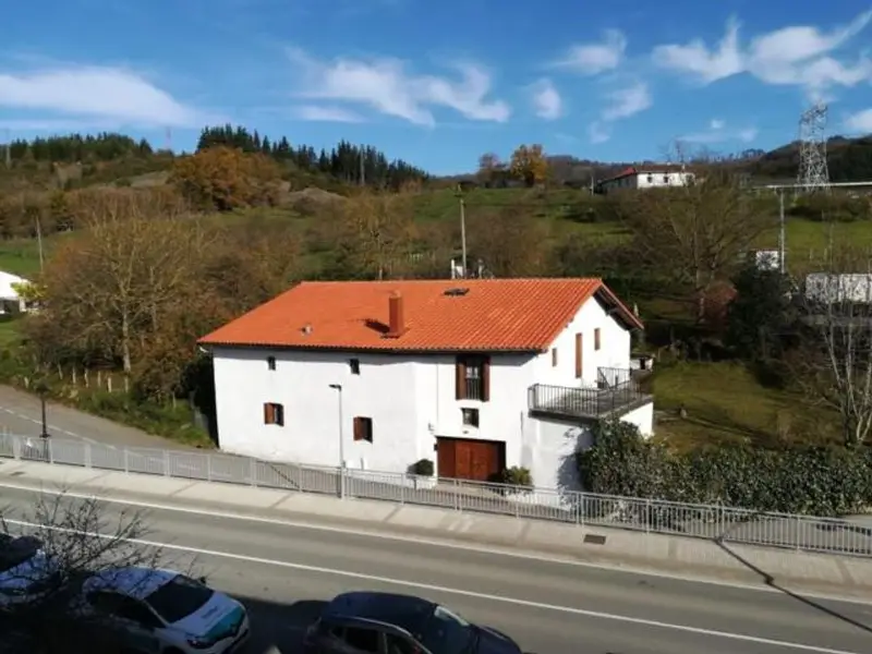 venta Chalet en Ezkio-Itsaso, Guipúzcoa (15860524752.101800)- Globaliza