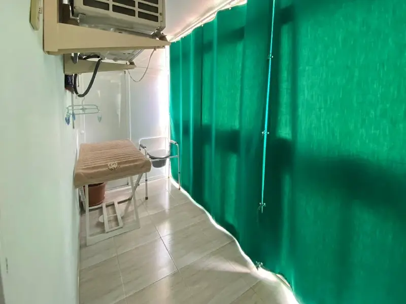 Apartamento en Benidorm con Terraza y Vistas al Mar